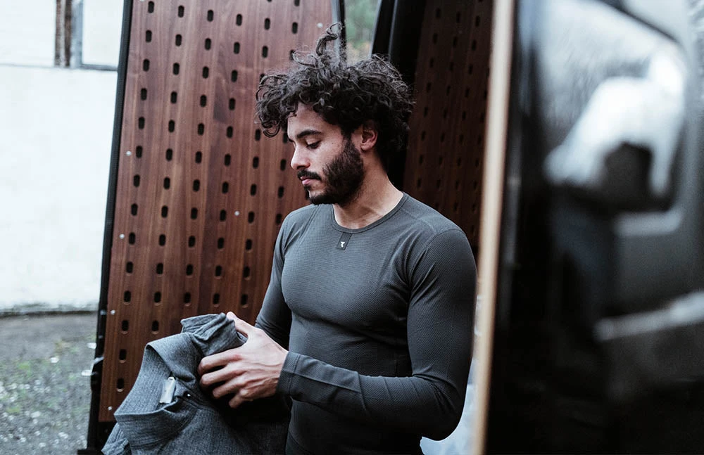 Ryzon Cycling Ritual Undershirt Longsleeve Light 10 Ryzon Cycling Ritual Undershirt Longsleeve Light