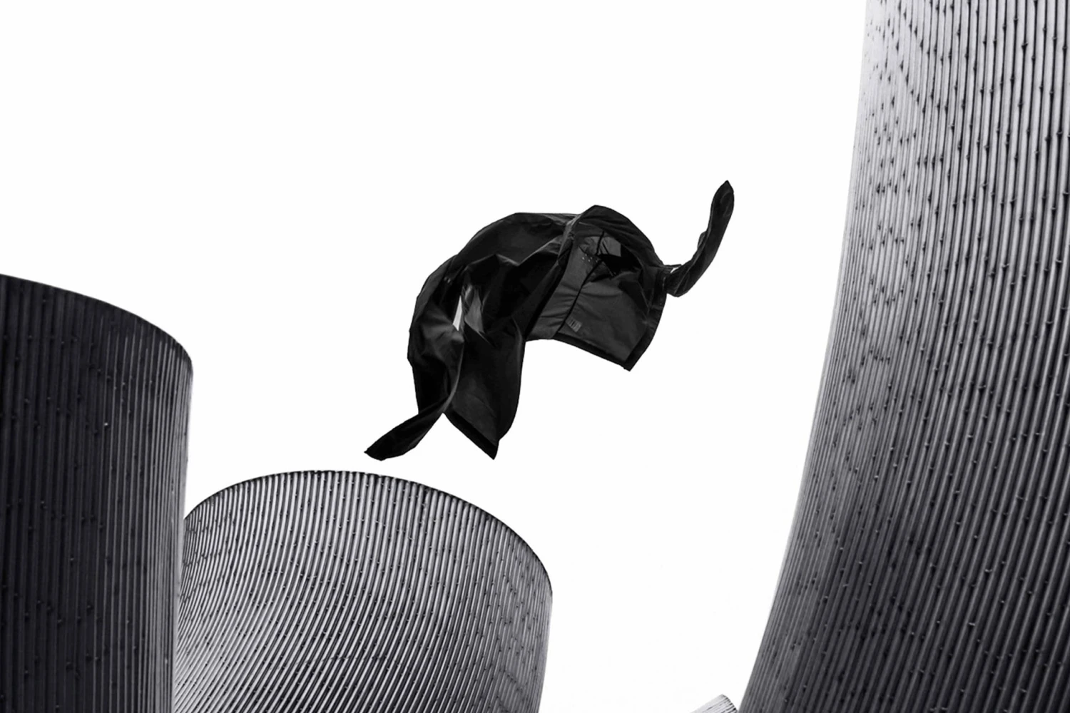 Ryzon Phantom LightShell Jacket Men - "Refurbished-Product" 13 Ryzon Phantom LightShell Jacket Men - "Refurbished-Product"