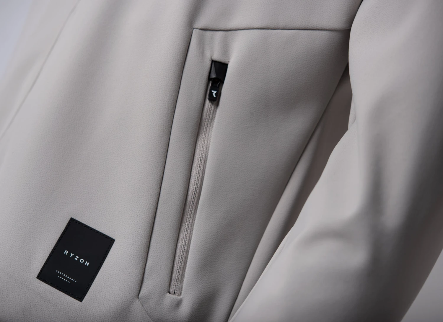 Ryzon Fusion MerinoShell Performance Jacket Running 14 Ryzon Fusion MerinoShell Performance Jacket Running