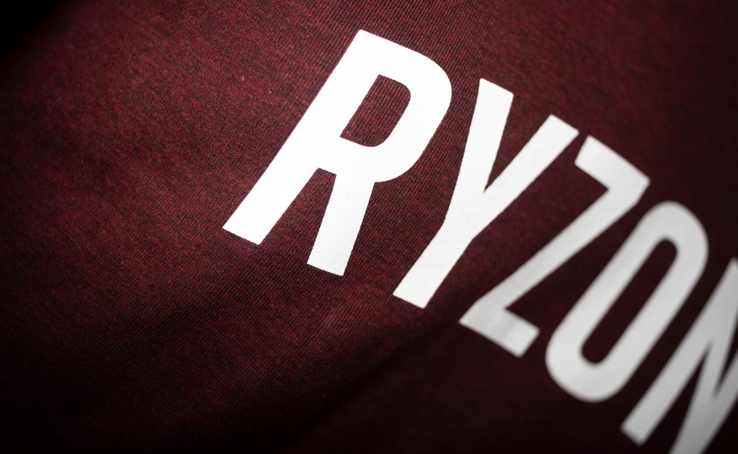 Recharged Fuel Crewneck Ryzon P.A. Casual 9 Recharged Fuel Crewneck Ryzon P.A. Casual