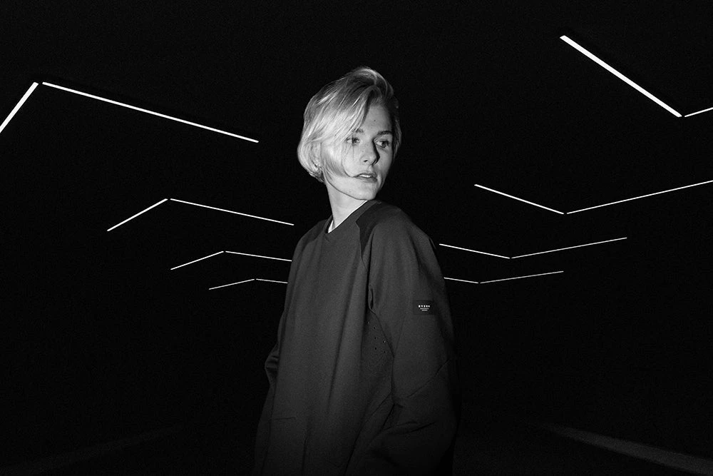 Ryzon Eclipse Graphene Shell Crewneck 9 Ryzon Eclipse Graphene Shell Crewneck