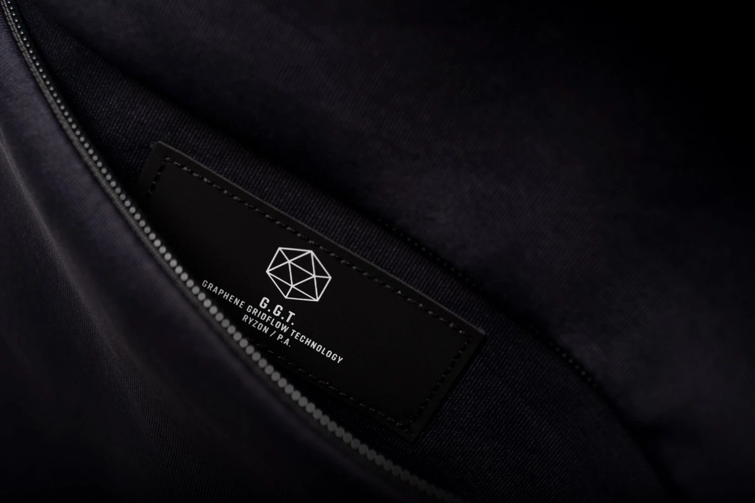 Ryzon Eclipse Graphene Shell Crewneck 15 Ryzon Eclipse Graphene Shell Crewneck