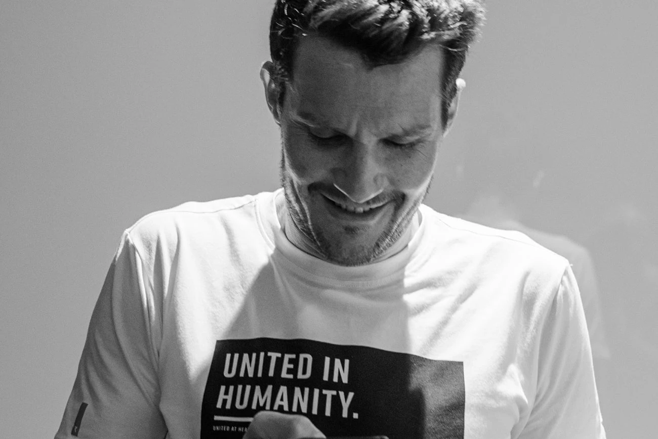 Ryzon Recharged Escape Organic Tee United In Humanity Casual 11 Ryzon Recharged Escape Organic Tee United In Humanity Casual